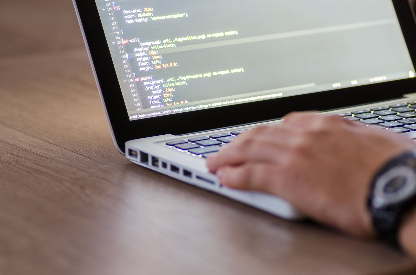 Software development team Sentronus